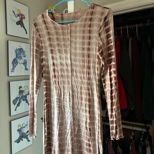 Elegant Brown Tie-Dye Dress